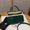 Hermes Kelly Mini 2 19CM Bag Handmade In Bright Faced Alligator Imported Leather from Mississippi Gold Hardware 6Q Vert Emeraude