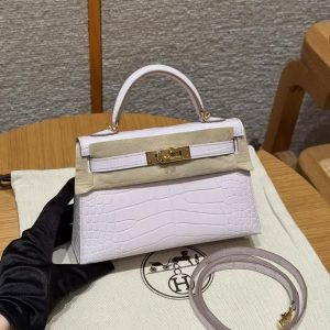 Hermes Kelly Mini 2 19CM Bag Handmade In Alligator Imported Leather From Mississippi Gold Hardware 09 Mauve Pale