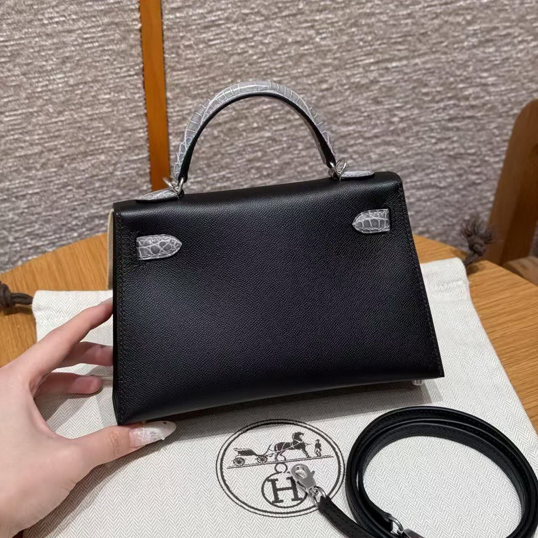 Hermes Kelly Mini 2 19CM Bag Handmade In Madame and Bright faced American Alligator Leather Silver Hardware 89 Noir 0V Gris Ciment - Image 2