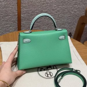 Hermes Kelly Mini 2 19CM Bag Handmade In Madame and Alligator Leather Silver Hardware 0T Vert Comics 0W Girs Neve - Image 2