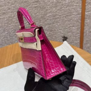 Hermes Kelly Mini 2 19CM Bag Handmade In Bright Faced Alligator Leather from Mississippi Gold Hardware J5 Rose Scheherazade - Image 21