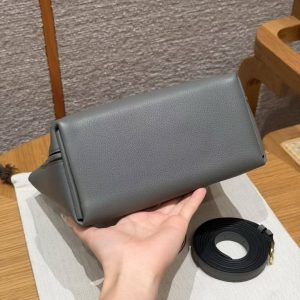 Hermes Kelly Mini 2424 24/24 Bag 21CM Handmade In Evercolor and Swift Calfskin Leather Gold Hardware 0L Gris Meyer - Image 17