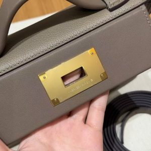 Hermes Kelly 2424 24/24 Bag 21CM Handmade In Evercolor and Swift Calfskin Leather Gold Hardware 18 Etoupe - Image 13