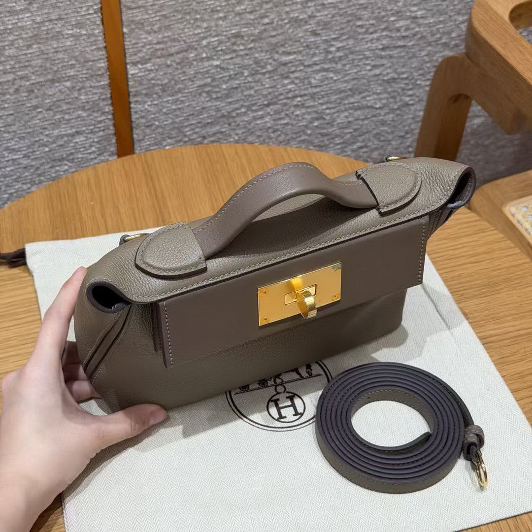 Hermes Kelly 2424 24/24 Bag 21CM Handmade In Evercolor and Swift Calfskin Leather Gold Hardware 18 Etoupe - Image 12