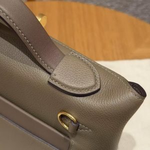 Hermes Kelly 2424 24/24 Bag 21CM Handmade In Evercolor and Swift Calfskin Leather Gold Hardware 18 Etoupe - Image 10