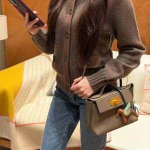 Hermes Kelly 2424 24/24 Bag 21CM Handmade In Evercolor and Swift Calfskin Leather Gold Hardware 18 Etoupe - Image 4