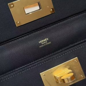 Hermes Kelly 2424 24/24 Bag 21CM Handmade In Evercolor and Swift Calfskin Leather Gold Hardware 89 Noir - Image 15