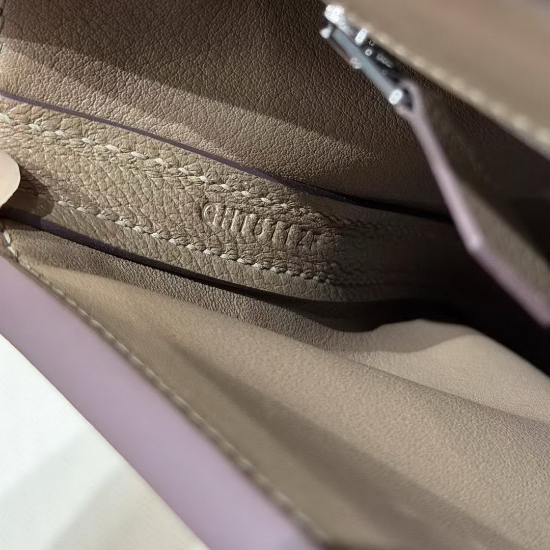 Hermes Kelly 2424 24/24 Bag 21CM Handmade In Evercolor and Swift Calfskin Leather Silver Hardware 18 Etoupe - Image 15