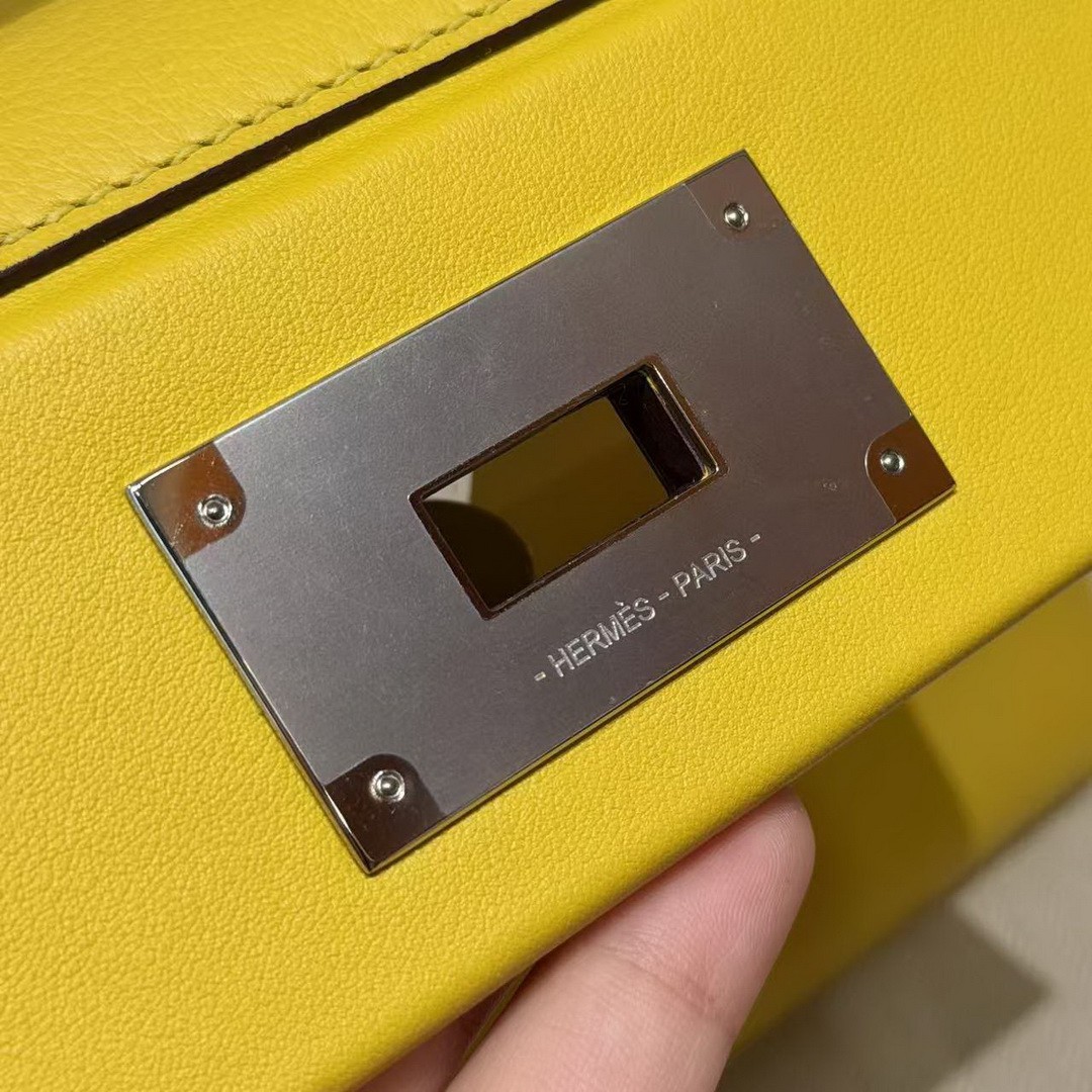 Hermes Kelly 2424 24/24 Bag 21CM Handmade In Evercolor and Swift Calfskin Leather Silver Hardware B4 Sun - Image 15