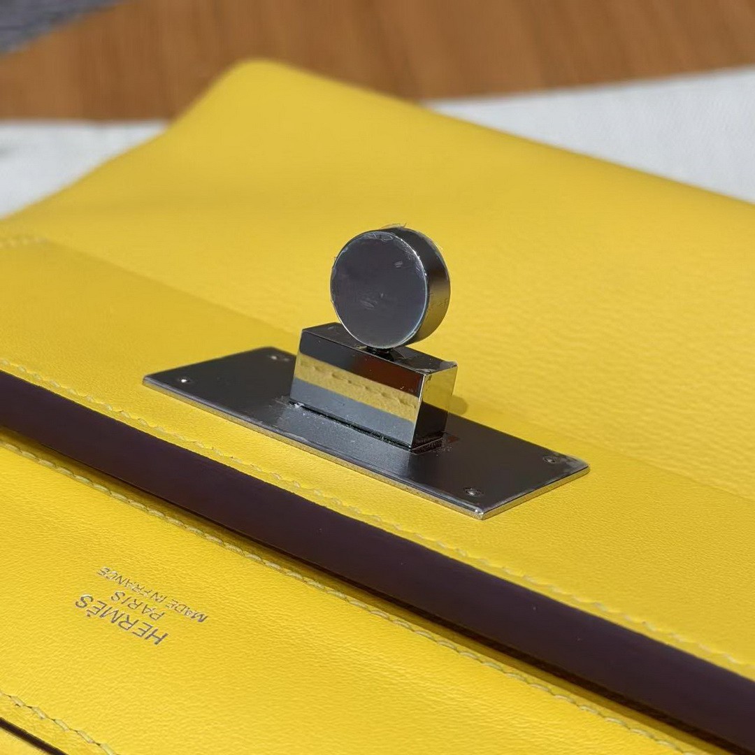 Hermes Kelly 2424 24/24 Bag 21CM Handmade In Evercolor and Swift Calfskin Leather Silver Hardware B4 Sun - Image 13