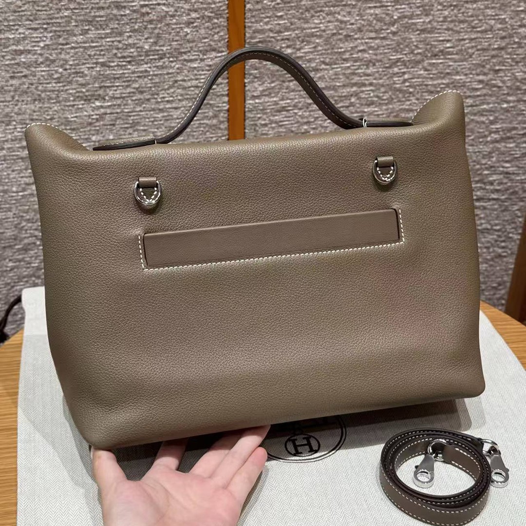 Hermes Kelly 2424 24/24 Bag 29CM Handmade In Evercolor and Swift Calfskin Leather Silver Hardware 18 Etoupe - Image 2