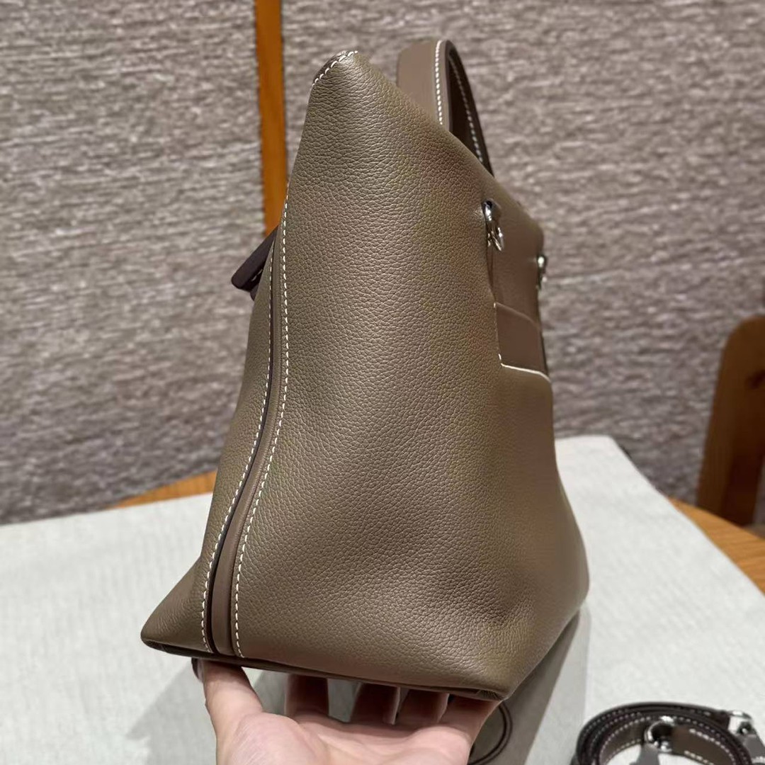 Hermes Kelly 2424 24/24 Bag 29CM Handmade In Evercolor and Swift Calfskin Leather Silver Hardware 18 Etoupe - Image 16