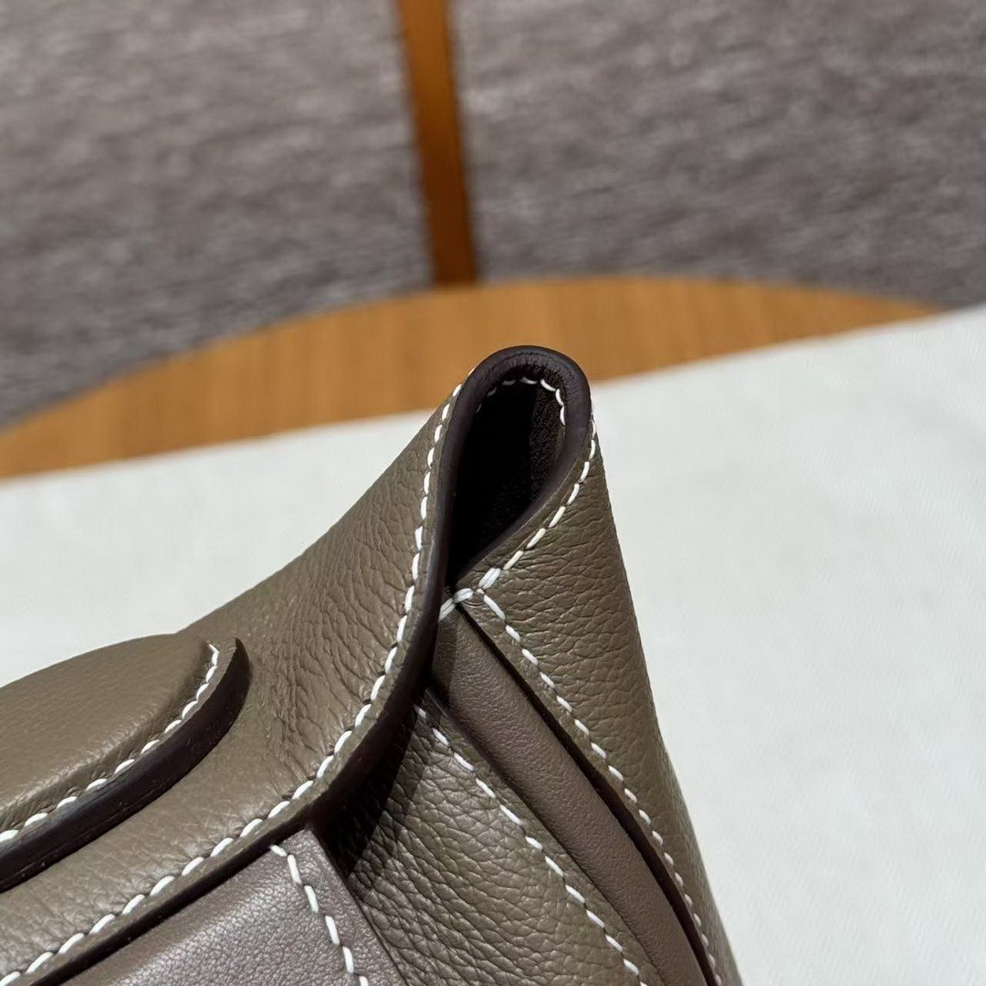 Hermes Kelly 2424 24/24 Bag 29CM Handmade In Evercolor and Swift Calfskin Leather Silver Hardware 18 Etoupe - Image 8