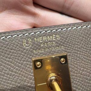 Hermes Kelly 25 Bag Handmade In Epsom Calfskin Leather Gold Hardware 18 Etoupe 10 Craie - Image 15