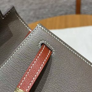 Hermes Kelly 25 Bag Handmade In Chèvre Calfskin Leather From France Gold Hardware 18 Etoupe 30 Noisette - Image 14