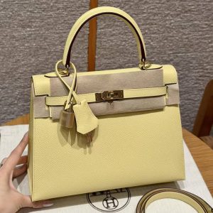 Hermes Kelly 25 Bag Handmade In Epsom Calfskin Leather Gold Hardware 1Z Jaune Poussin