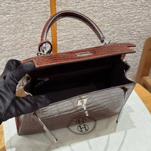 Hermes Kelly 25 Bag Handmade In Porosus Crocodile Leather Silver Hardware 33 Miel - Image 17