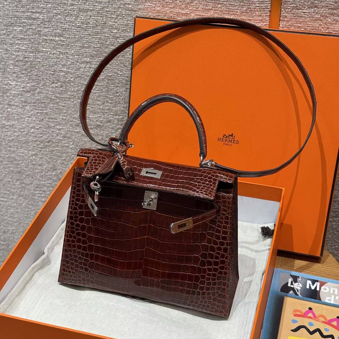 Hermes Kelly 25 Bag Handmade In Porosus Crocodile Leather Silver Hardware 33 Miel - Image 13