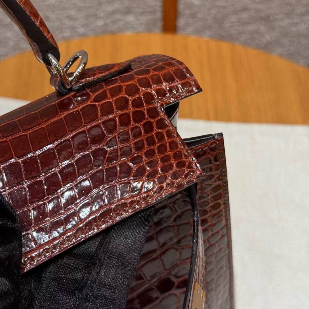 Hermes Kelly 25 Bag Handmade In Porosus Crocodile Leather Silver Hardware 33 Miel - Image 6