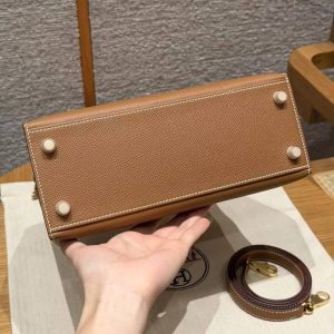Hermes Kelly 25 Bag Handmade In Epsom Calfskin Leather Gold Hardware 37 Gold - Image 17