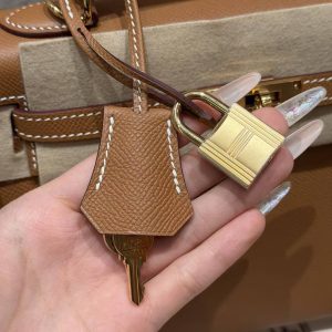 Hermes Kelly 25 Bag Handmade In Epsom Calfskin Leather Gold Hardware 37 Gold - Image 6