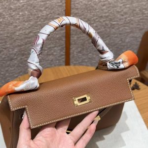 Hermes Kelly 25 Bag Handmade In Togo Calfskin Leather Gold Hardware 37 Gold - Image 10