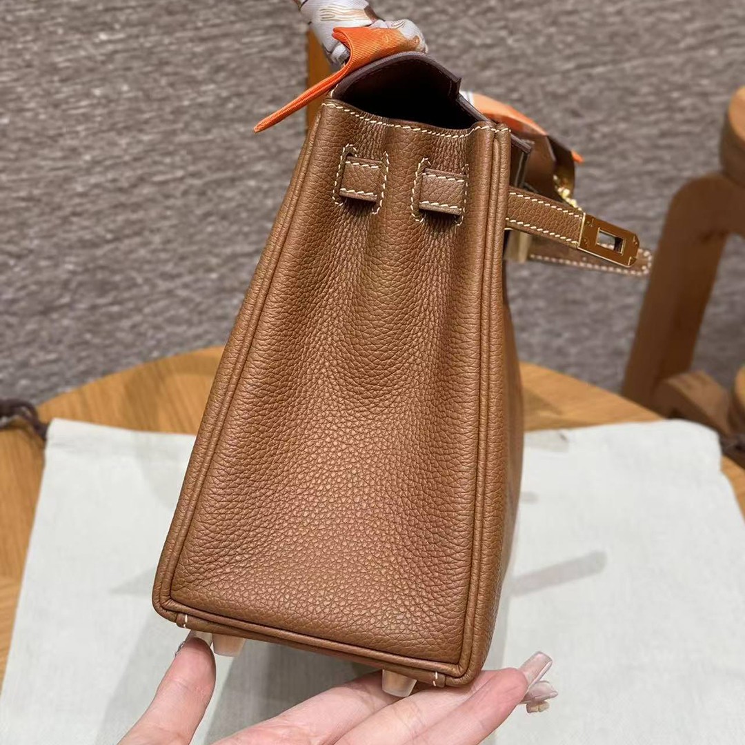Hermes Kelly 25 Bag Handmade In Togo Calfskin Leather Gold Hardware 37 Gold - Image 7