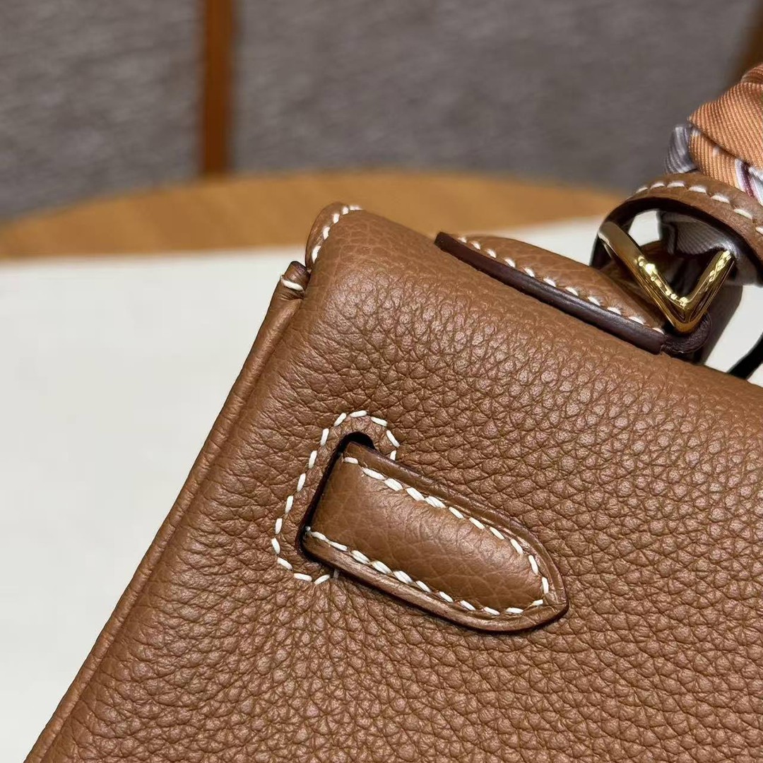 Hermes Kelly 25 Bag Handmade In Togo Calfskin Leather Gold Hardware 37 Gold - Image 5