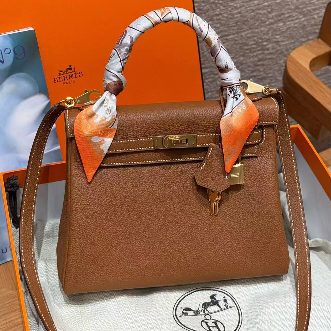 Hermes Kelly 25 Bag Handmade In Togo Calfskin Leather Gold Hardware 37 Gold - Image 3