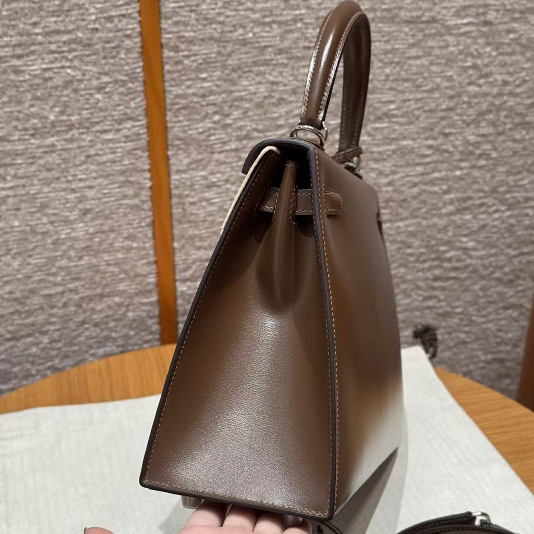 Hermes Kelly 25 Bag Handmade In Box Calfskin Leather FSilver Hardware 3G Alezan - Image 19