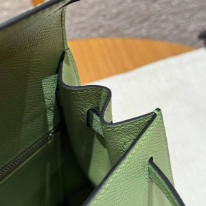 Hermes Kelly 25 Bag Handmade In Epsom Calfskin Leather Silver Hardware 3I Vert Criquent - Image 3