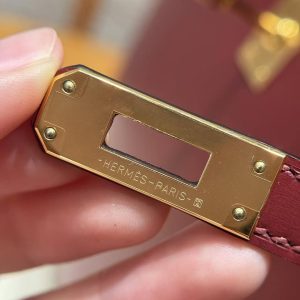Hermes Kelly 25 Bag Handmade In Box Calfskin Leather Gold Hardware 55 Rouge H - Image 12