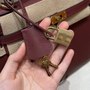 Hermes Kelly 25 Bag Handmade In Epsom Calfskin Leather Gold Hardware 57 Bordeaux - Image 10
