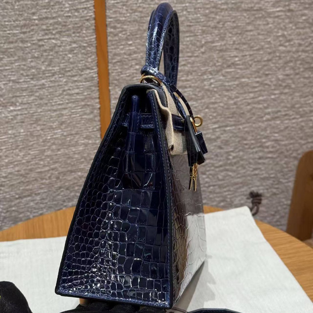 Hermes Kelly 25 Bag Handmade In Porosus Crocodile Leather Gold Hardware 78 Bleu Marine - Image 28