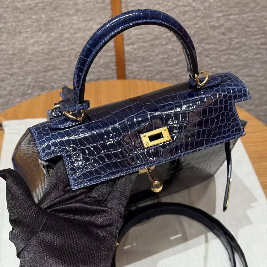 Hermes Kelly 25 Bag Handmade In Porosus Crocodile Leather Gold Hardware 78 Bleu Marine - Image 17