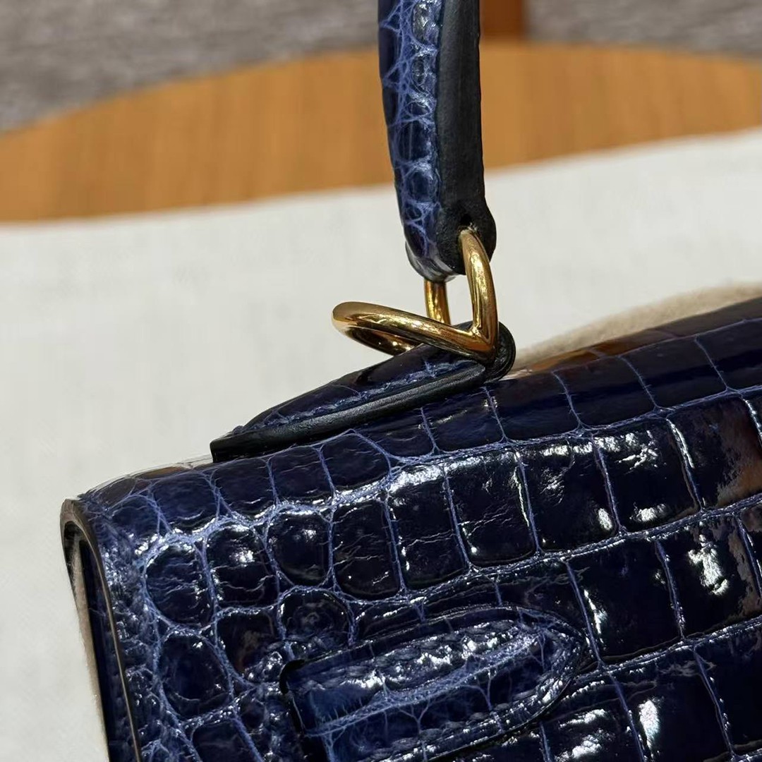 Hermes Kelly 25 Bag Handmade In Porosus Crocodile Leather Gold Hardware 78 Bleu Marine - Image 8
