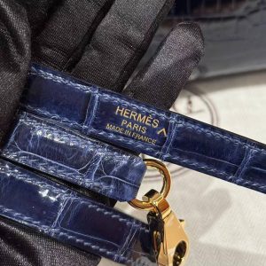 Hermes Kelly 25 Bag Handmade In Porosus Crocodile Leather Gold Hardware 78 Bleu Marine - Image 6