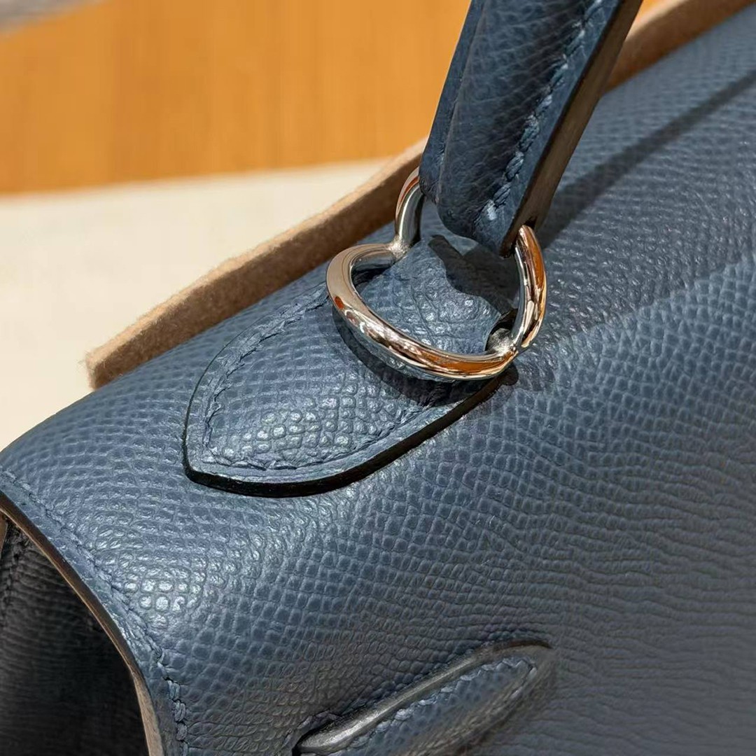 Hermes Kelly 25 Bag Handmade In Epsom Calfskin Leather Silver Hardware 7P Blue Presse - Image 6
