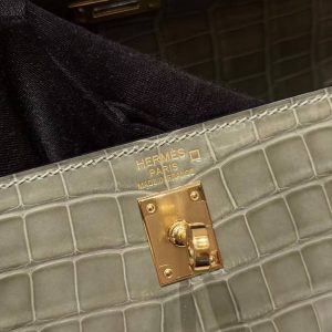 Hermes Kelly 25 Bag Handmade In Alligator Leather from Mississippi Gold Hardware 81 Girs Tourerlle - Image 15