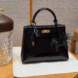 Hermes Kelly 25 Bag Handmade In Bright Faced Alligator Leather Gold Hardware 89 Noir - Image 10