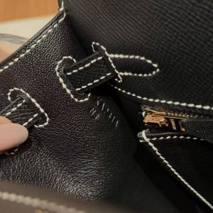 Hermes Kelly 25 Bag Handmade In Epsom Calfskin Leather From France Gold Hardware 89 Noir - Image 14