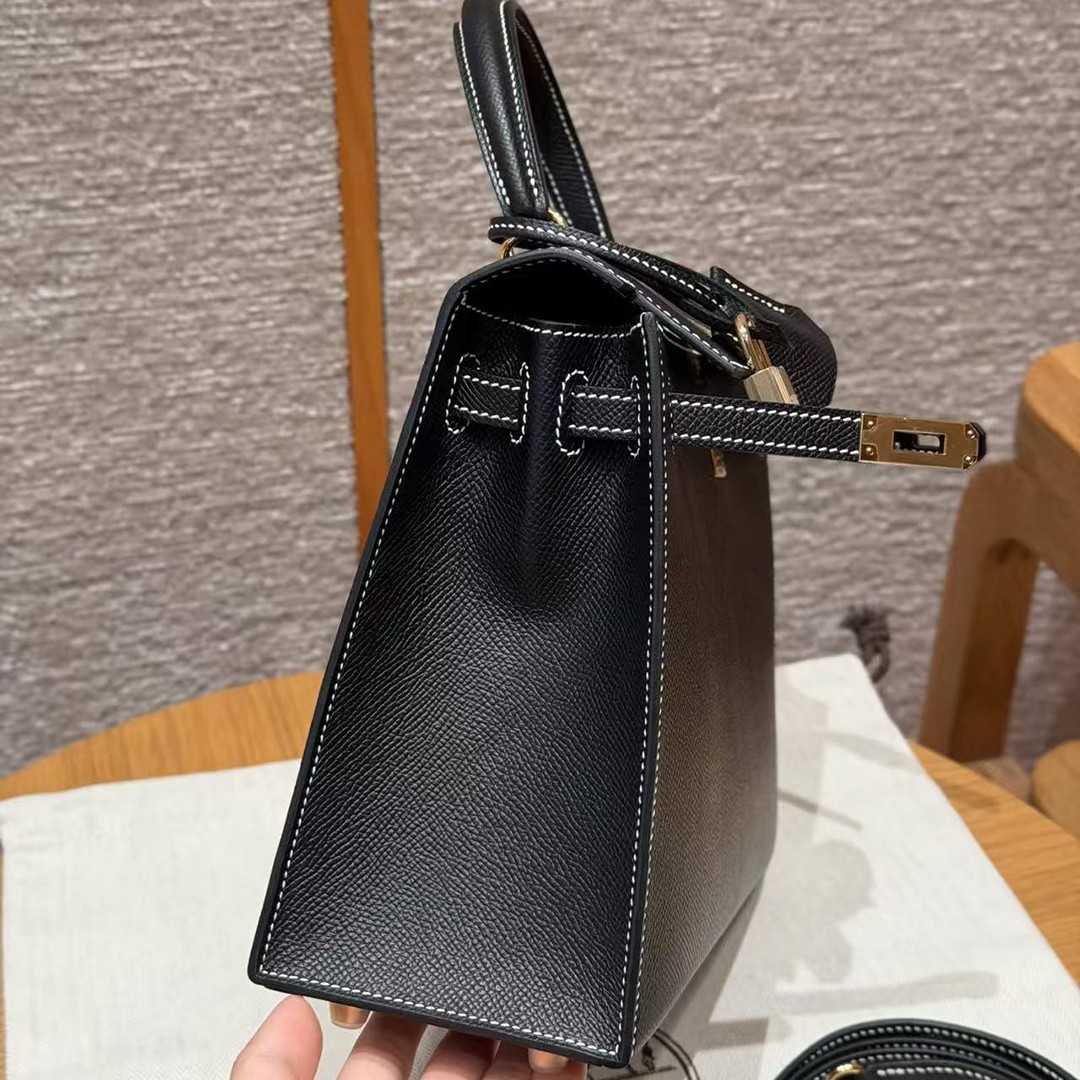 Hermes Kelly 25 Bag Handmade In Epsom Calfskin Leather From France Gold Hardware 89 Noir - Image 12