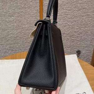 Hermes Kelly 25 Bag Handmade In Togo Calfskin Leather Silver Hardware 89 Noir - Image 19