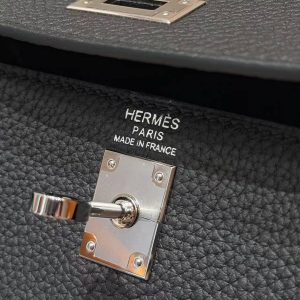 Hermes Kelly 25 Bag Handmade In Togo Calfskin Leather Silver Hardware 89 Noir - Image 16