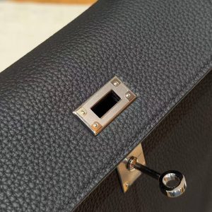Hermes Kelly 25 Bag Handmade In Togo Calfskin Leather Silver Hardware 89 Noir - Image 12