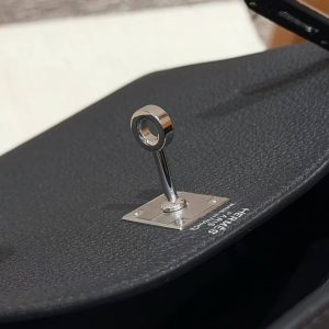 Hermes Kelly 25 Bag Handmade In Togo Calfskin Leather Silver Hardware 89 Noir - Image 11