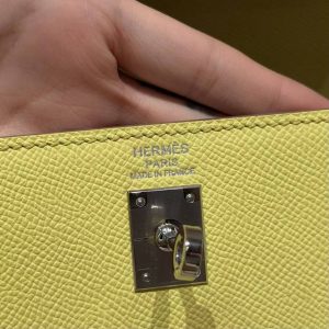 Hermes Kelly 25 Bag Handmade In Epsom Calfskin Leather Silver Hardware 9R Lime - Image 17