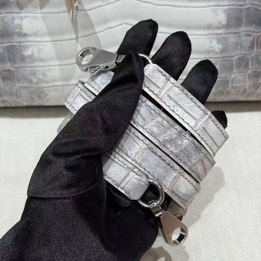 Hermes Kelly 25 Bag Handmade In Niloticus Leather from Nile Silver Hardware Himalaya - Image 16