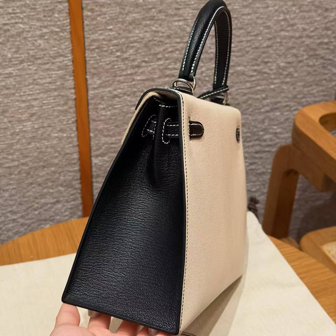 Hermes Kelly 25 Bag Handmade In Chèvre Calfskin Leather Silver Hardware I2 Nata and 89 Noir - Image 22