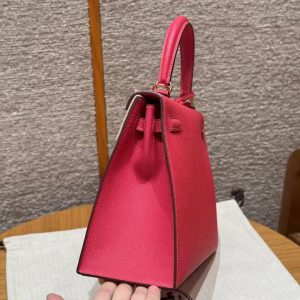 Hermes Kelly 25 Bag Handmade In Epsom Calfskin Leather From France Gold Hardware I6 Rose Extreme - Image 23